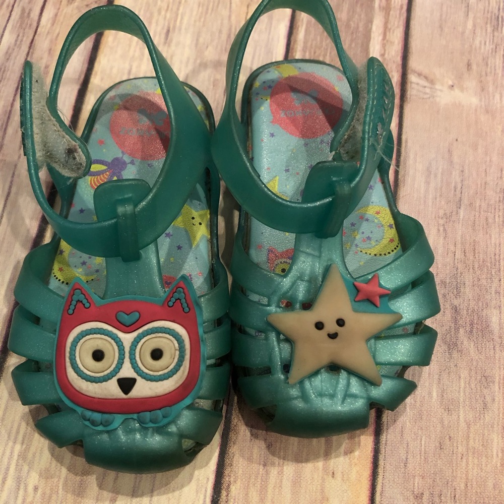 Zaxy owl jelly shoes